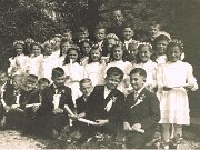 19560603 Kommunion Jahrgang 1947 - 3. Juni 1956