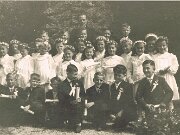 19560603 Kommunion Jahrgang 1947 3. Juni 1956_2