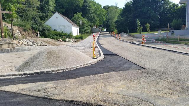 20150612 Straßenbauarbeiten Fa. Leithäusl 012